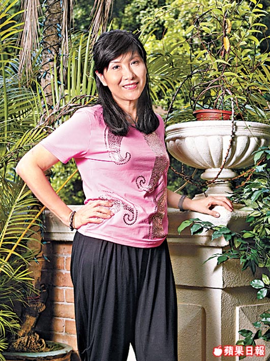 方伊琪 - cecilia fong - 歌手明星 - singer  - sing